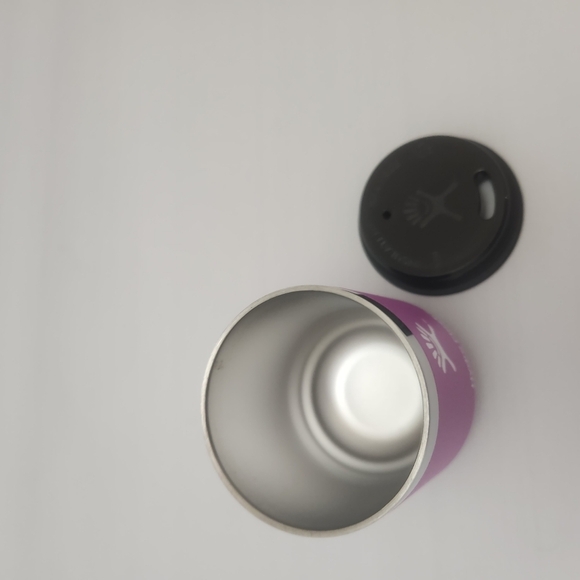 Hydroflask Wine Glass and Lid - EUC - Purple - Picture 3 of 4